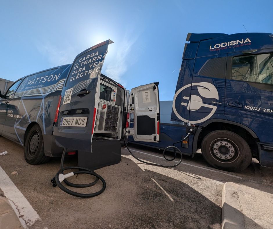 Wattson y Lodisna validan la carga móvil ultrarrápida para tractora eléctrica en España